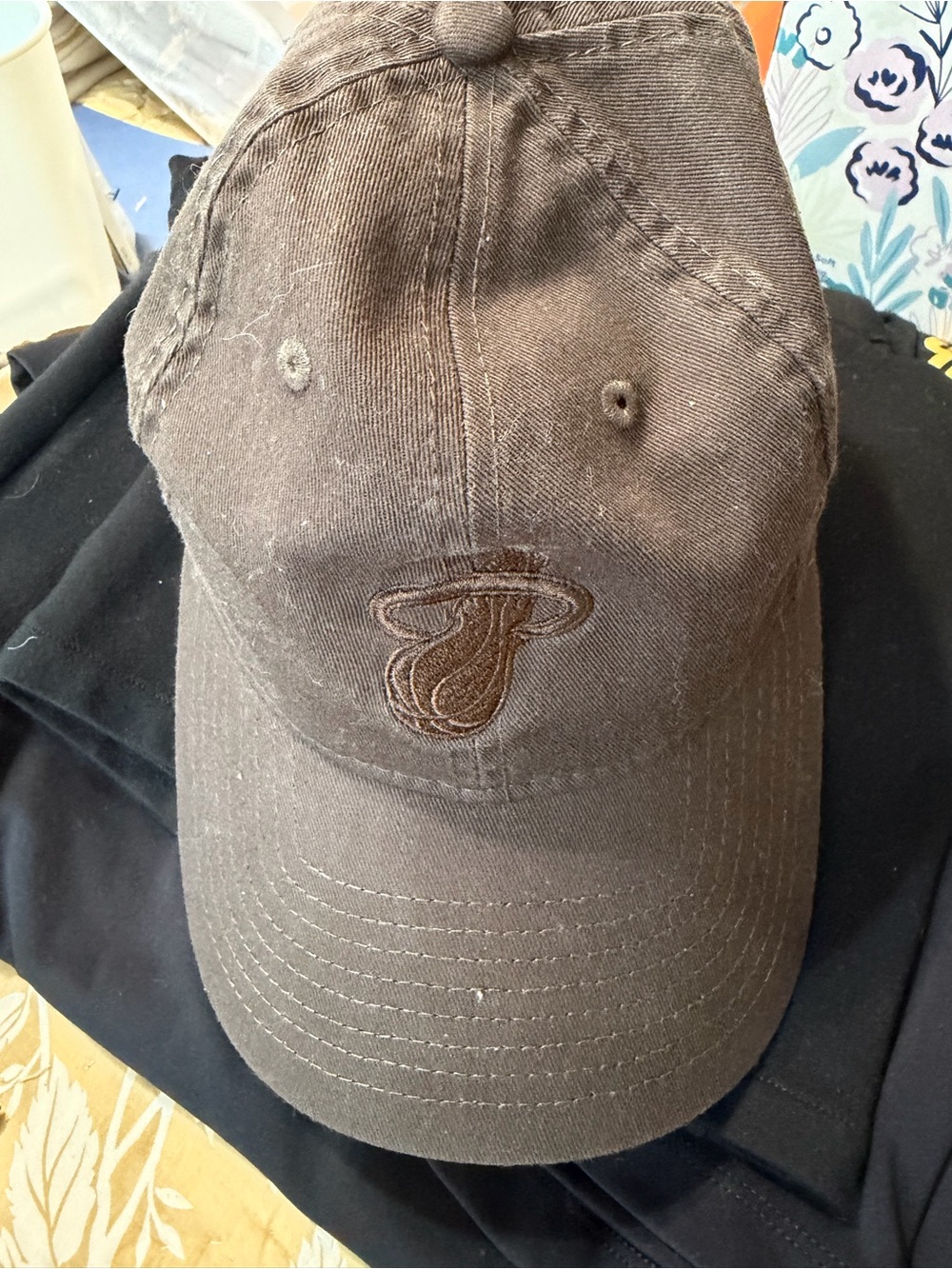 New Era Miami Heat Brown Embroidered Baseball Cap